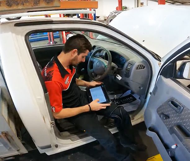 Auto Electricians testing engine diagnostics Townsville